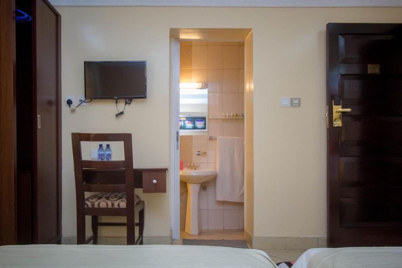 แคปิตัล ไฮต์ โฮเต็ล Hotel ไนโรบี ภายนอก รูปภาพ